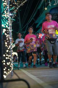 BIB: 269, 6700, 18783
                            <button type="button" onclick="openModal(24677561)" class="btn btn-primary btn-sm float-right btn-popup" data-toggle="modal" data-target=".modal-high-quality">
                        <i class="fas fa-shopping-cart"></i> Add to Cart
                    </button>
                                            <button type="button" onclick="isThisMe(24677561, true)" class="btn btn-success btn-sm float-right btn-popup btn-isme hidden" data-toggle="tooltip" data-placement="bottom" title="นี่คือรูปของคุณใช่ไหม คลิกที่นี่เพื่อเอาเข้าอัลบั้ม">
                        <i class="fas fa-plus"></i> Add to album
                    </button>
                    <button type="button" onclick="isThisMe(24677561, false)" class="btn btn-warning btn-sm float-right btn-popup btn-isnotme hidden">
                        <i class="fas fa-ban"></i> Remove from album
                    </button>